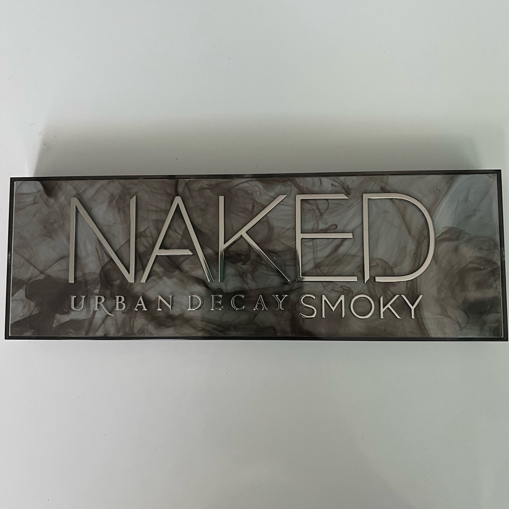 Urban Decay Naked Smoky